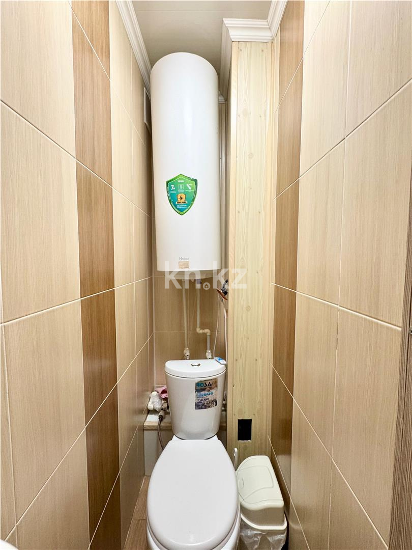 Продажа 2-комнатной квартиры, 43 м², ул. Университетская, дом  15 - Продажа  двухкомнатных квартир в Караганде фото 7 из 12