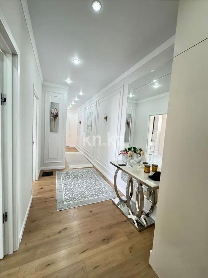 Продажа 3-комнатной квартиры, 107 м², ул. Толе би, дом  25/1 в Астане - фото 8