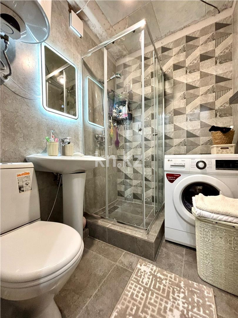 Продажа 3-комнатной квартиры, 56 м² - Продажа трехкомнатных квартир в Городе Караганды - страница 3 фото 10 из 13