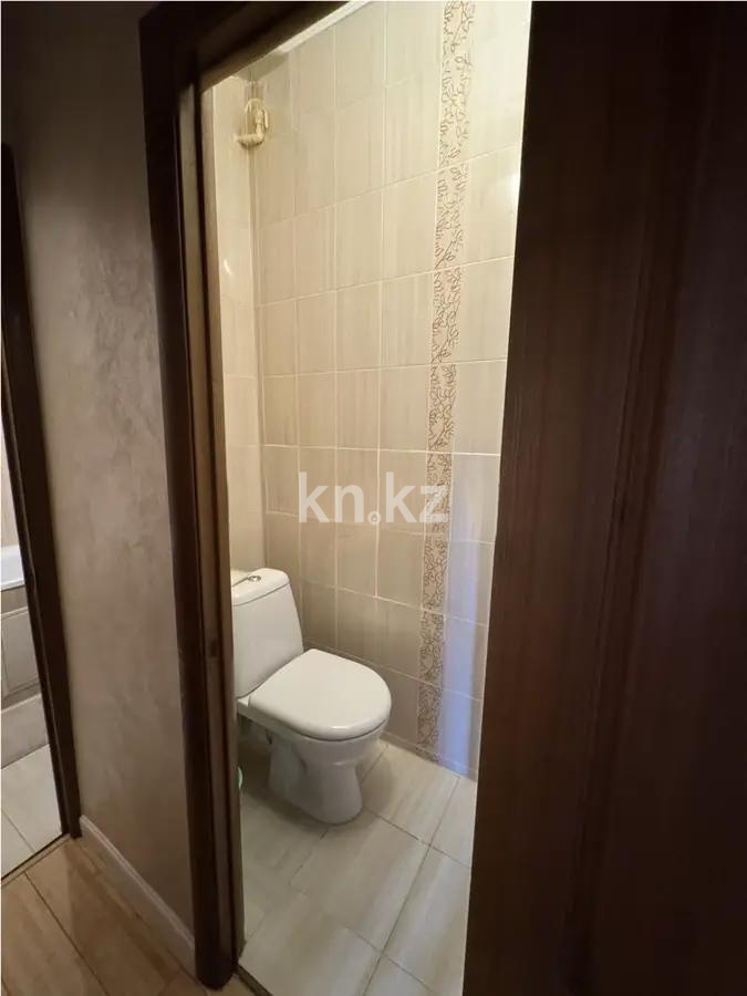 Продажа 2-комнатной квартиры, 53 м², ул. Толе би, дом  190 в Алматы - фото 5