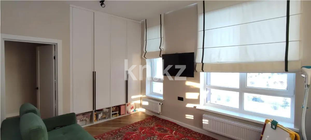 Продажа 2-комнатной квартиры, 72 м², пр. Кабанбай батыра, дом  60а/17 - Продажа  двухкомнатных квартир в Астане без посредников фото 1 из 5