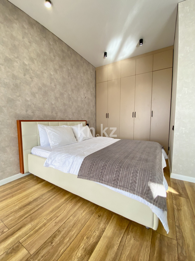 Аренда 1-комнатной квартиры посуточно, 38 м², ул. Казыбек би, дом  5а - Аренда  однокомнатных квартир посуточно в Астане без посредников с фото фото 2 из 10