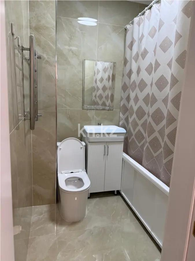 Продажа 1-комнатной квартиры, 39.9 м², мкр. Аксай-4, дом  15 в Алматы - фото 3