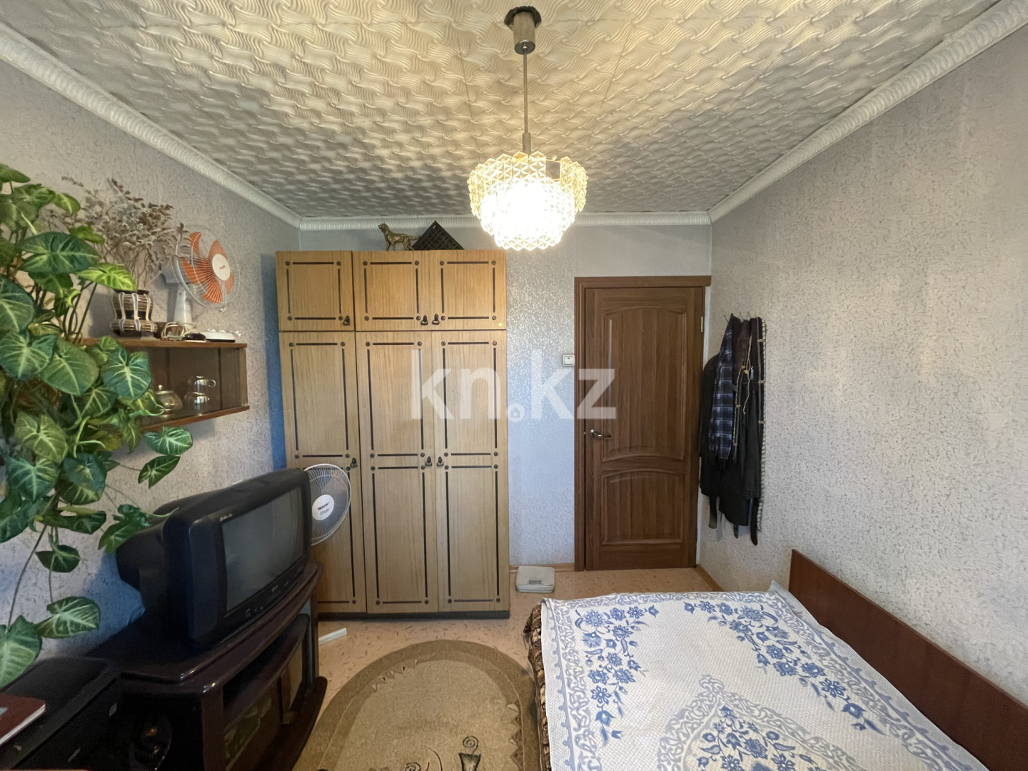 Продажа 3-комнатной квартиры, 63 м², ул. Бажова, дом  333/6 - Продажа  трехкомнатных квартир в Усть-Каменогорске фото 10 из 19