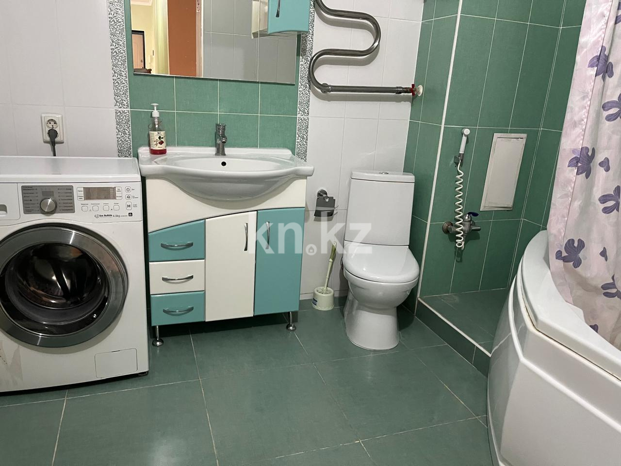 Продажа 4-комнатной квартиры, 105 м², ул. Сауран, дом  3/1 - район Абу Даби плазы - Продажа квартир в Астане фото 14 из 18