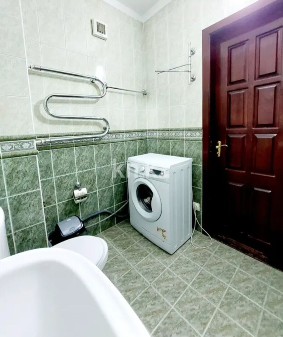 Аренда 1-комнатной квартиры посуточно, 40 м² в Алматы - фото 11