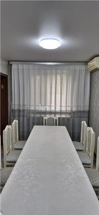 Продажа 3-комнатной квартиры, 60 м², ул. Жарокова, дом  97 - Продажа квартир в Алматы фото 1 из 3