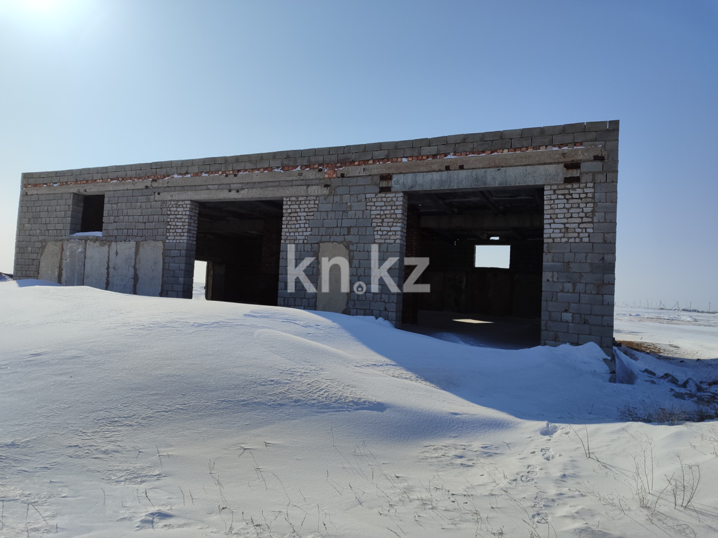 Продажа участка, 1 га - Недвижимость в Акмолинской области фото 1 из 4