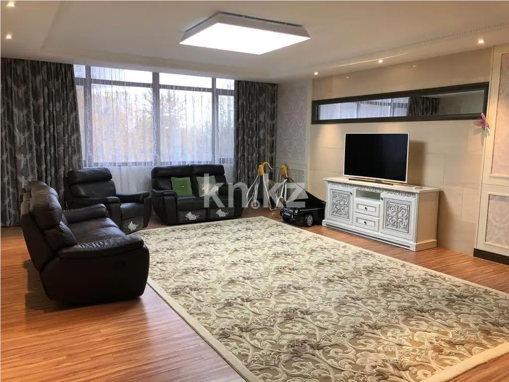 Продажа 4-комнатной квартиры, 148 м², пр. Кошкарбаева, дом  8 - Продажа квартир без посредников в Астане фото 1 из 5