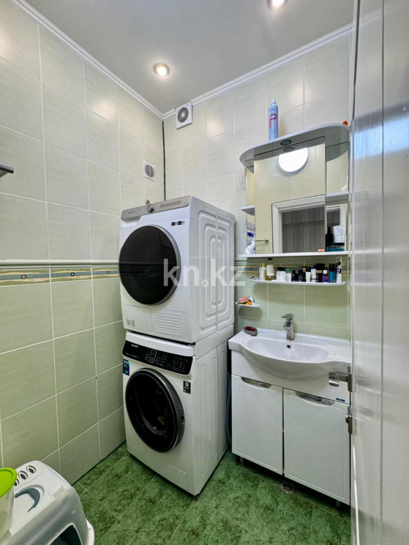 Продажа 3-комнатной квартиры, 71 м², ул. Жамбыла, дом  101 - Продажа квартир в Караганде фото 12 из 19