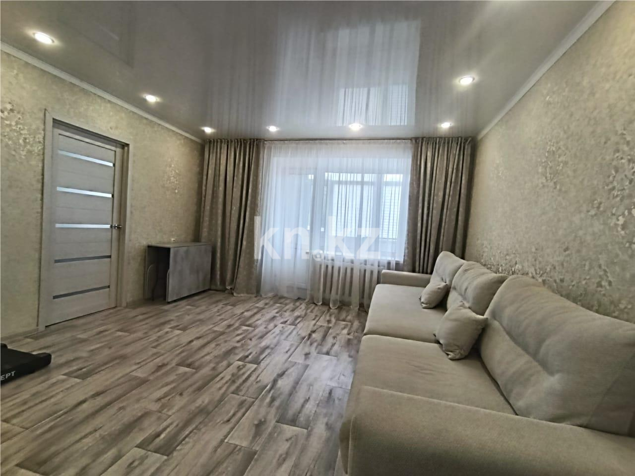 Продажа 3-комнатной квартиры, 56 м², мкр-н 6-й - Продажа квартир в Казахстане фото 1 из 9