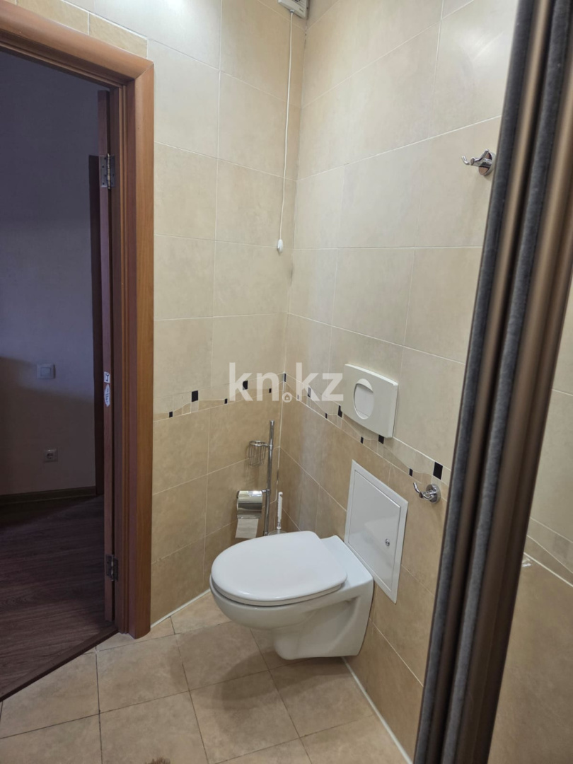 Аренда 3-комнатной квартиры, 82 м² - Аренда  трехкомнатных квартир помесячно в Караганде фото 11 из 12