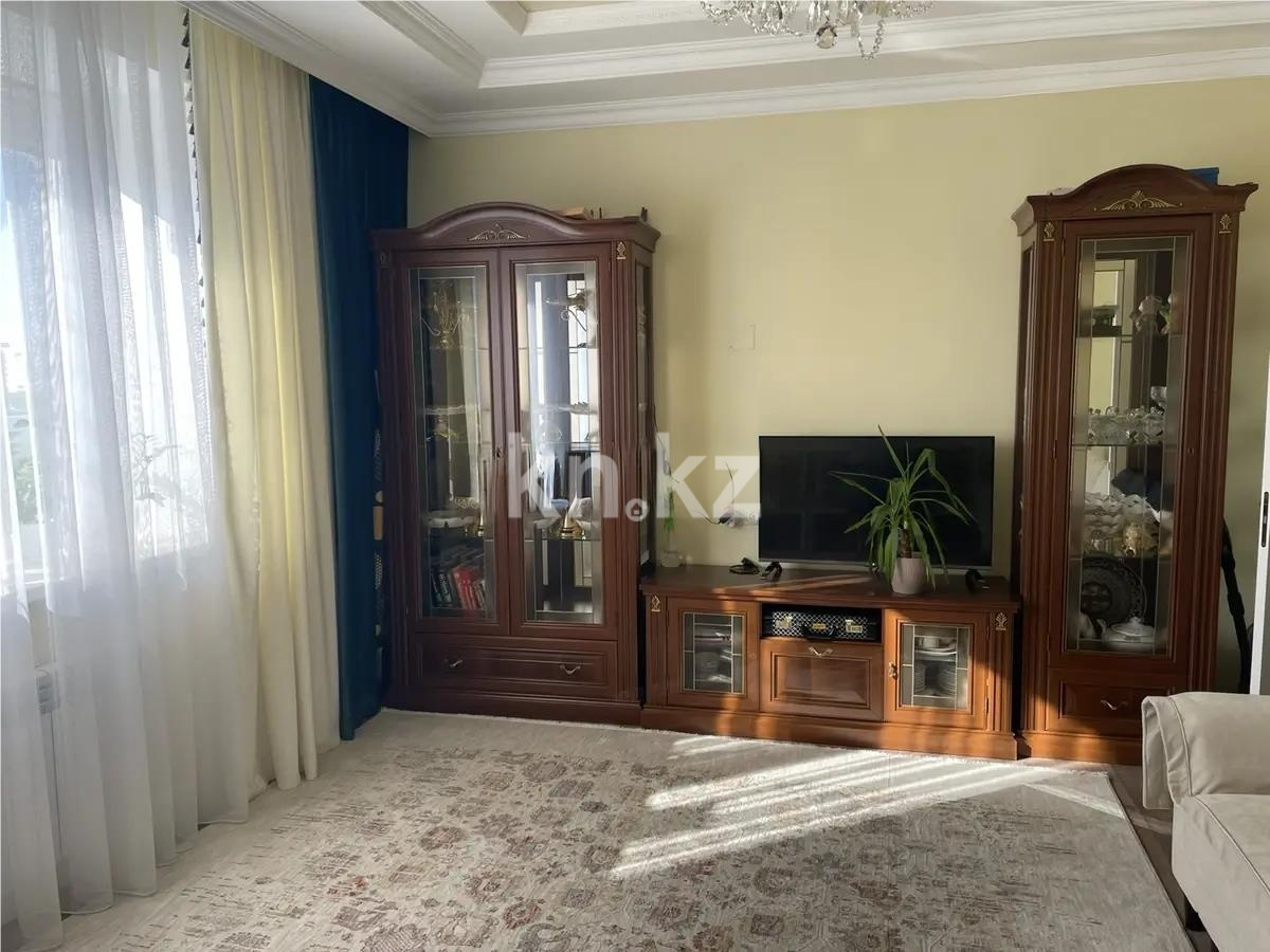 Продажа 3-комнатной квартиры, 86 м² - Продажа квартир от собственников в Караганде фото 1 из 7