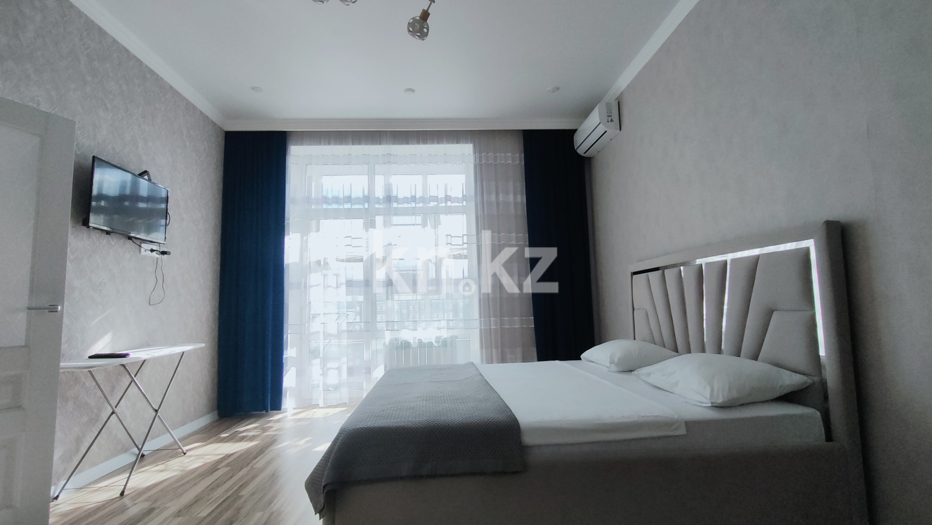 Аренда 1-комнатной квартиры посуточно, 42 м², пр. Туран, дом  46/4 - ул. Орынбор - Аренда квартиры посуточно в Астане фото 3 из 17