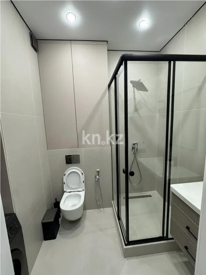 Продажа 3-комнатной квартиры, 92 м², ул. Жандосова, дом  108/1 в Алматы - фото 6