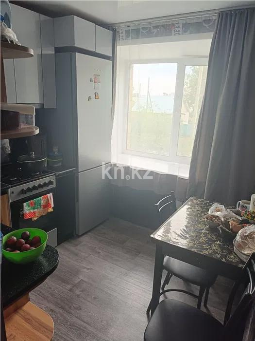 Продажа 3-комнатной квартиры, 42 м², ул. Карла Маркса, дом  16 - Продажа и аренда недвижимости в Шахтинске фото 4 из 5