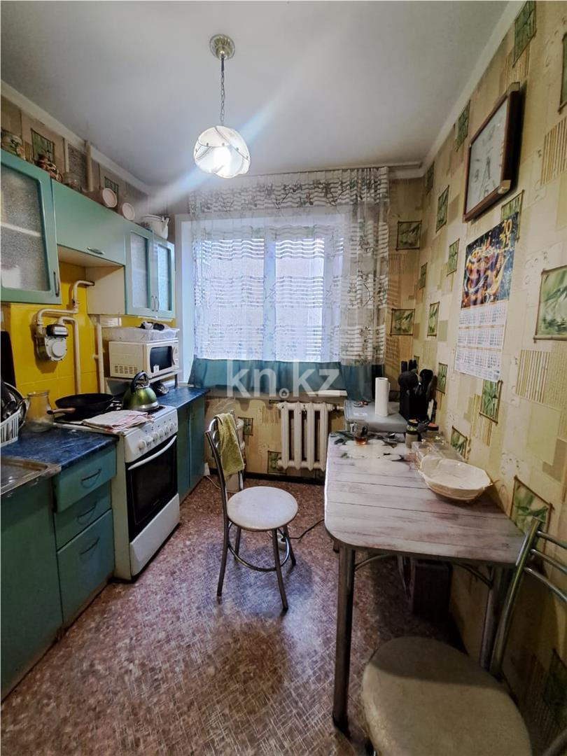 Продажа 4-комнатной квартиры, 76 м², 1 кв-л в Караганде - фото 5