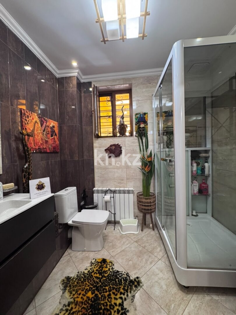 Продажа 6-комнатного дома, 280 м² в Алматы - фото 16