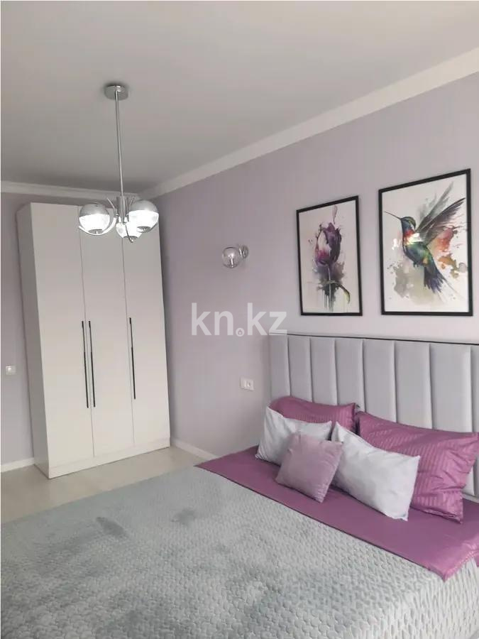 Продажа 2-комнатной квартиры, 60 м², ул. Толе би, дом  285/8 в Алматы - фото 2