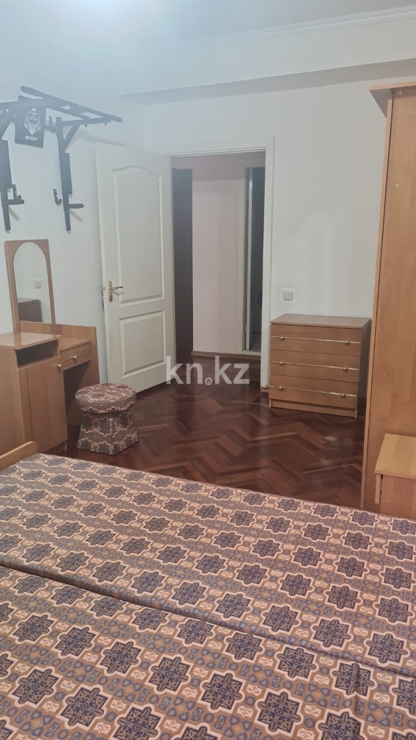 Аренда 3-комнатной квартиры, 95 м² - Аренда трехкомнатных квартир помесячно от хозяев в Алматы фото 13 из 16