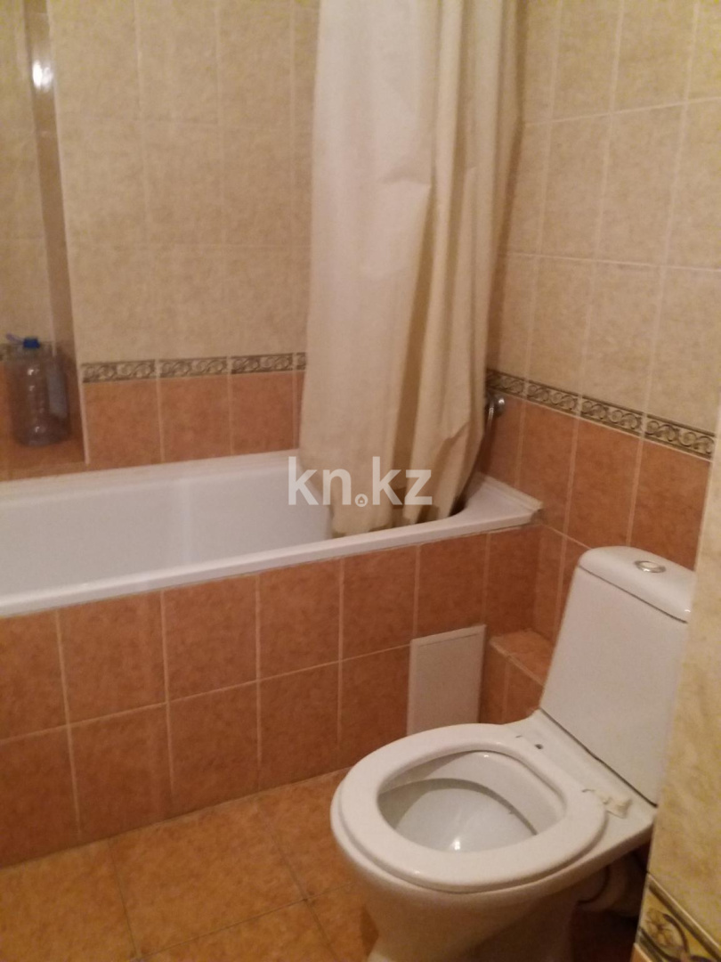 Аренда 1-комнатной квартиры, 45 м², пр. Сарыарка, дом  41 - Аренда  однокомнатных квартир помесячно в Астане с фото фото 7 из 8