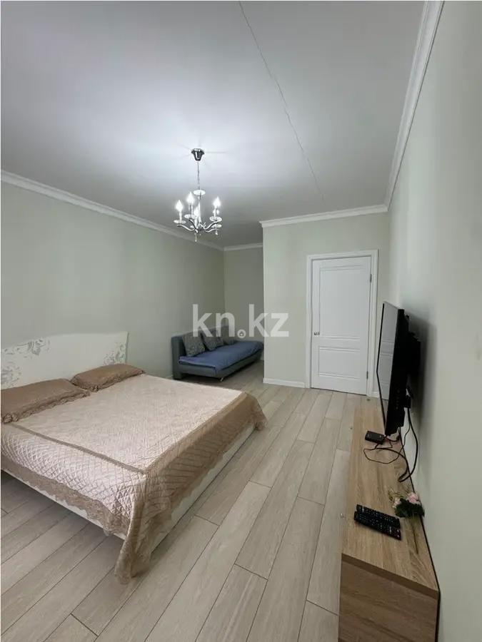 Продажа 1-комнатной квартиры, 38 м², ул. Болекпаева, дом  14 в Астане