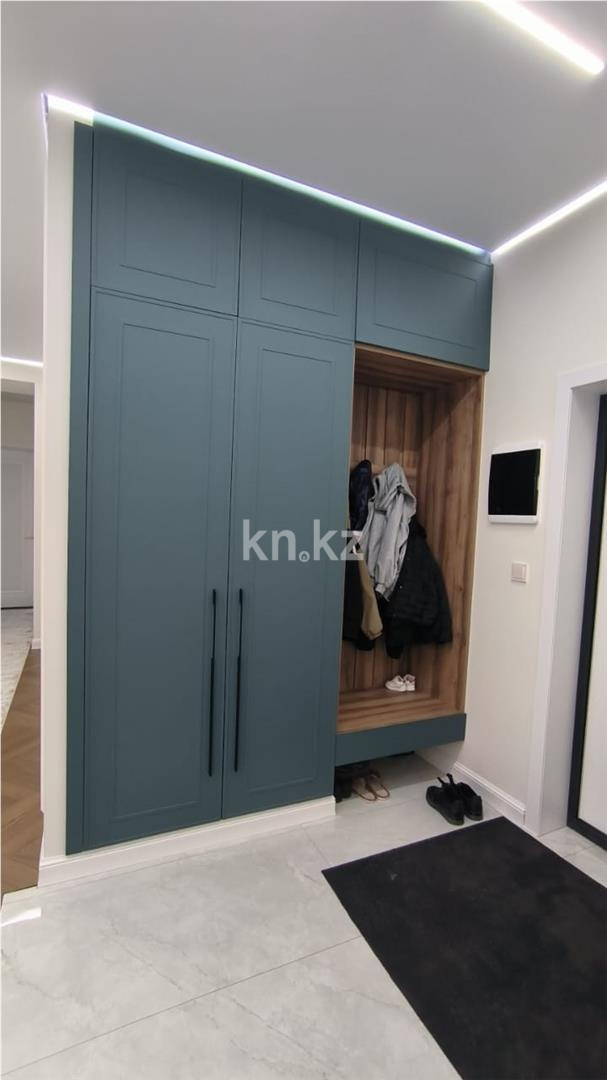 Продажа 4-комнатной квартиры, 118 м² в Караганде