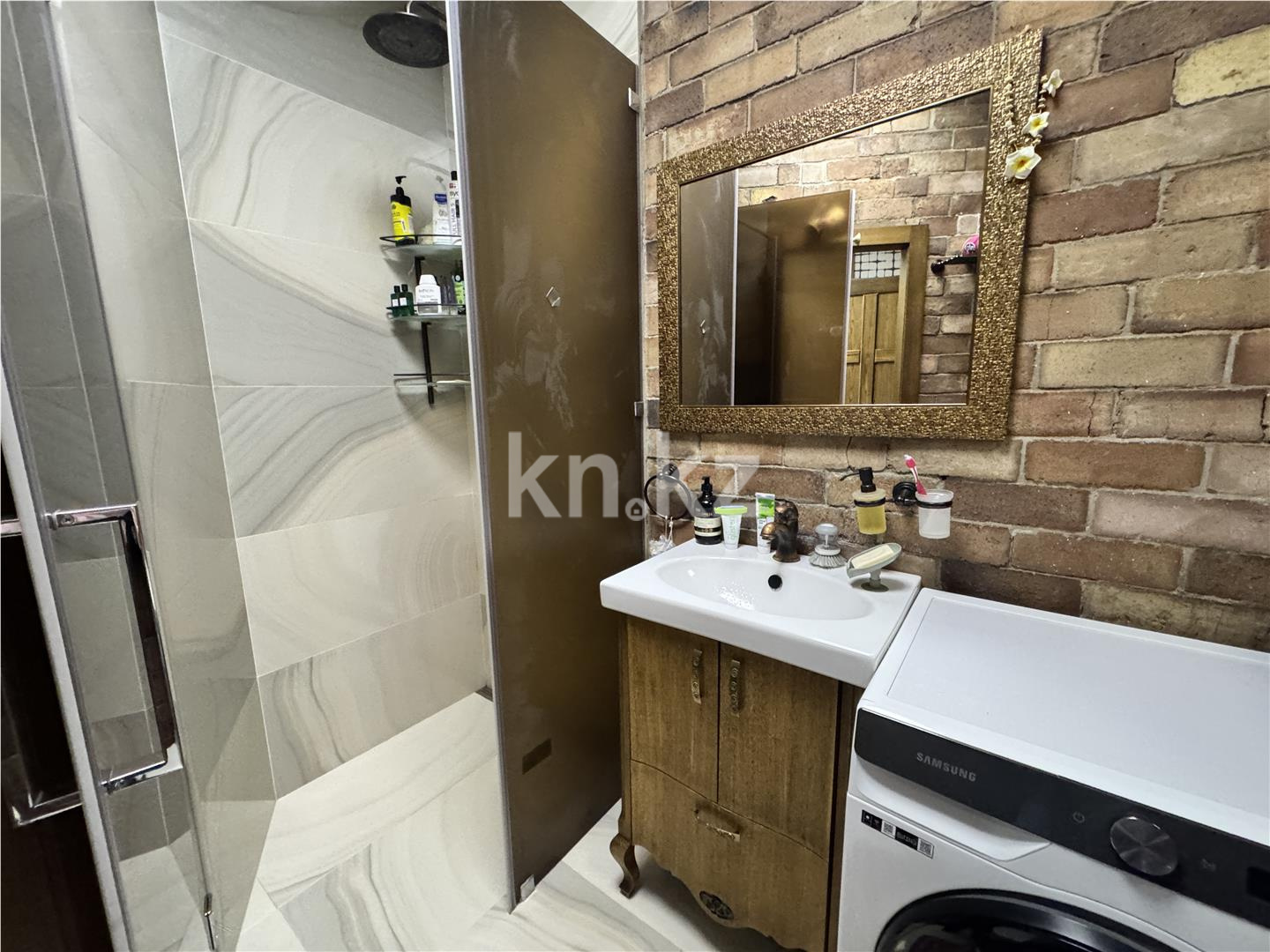 Продажа 3-комнатной квартиры, 160 м², ул. Аманжолова, дом  41 - Продажа  трехкомнатных квартир в Караганде с фото фото 37 из 52