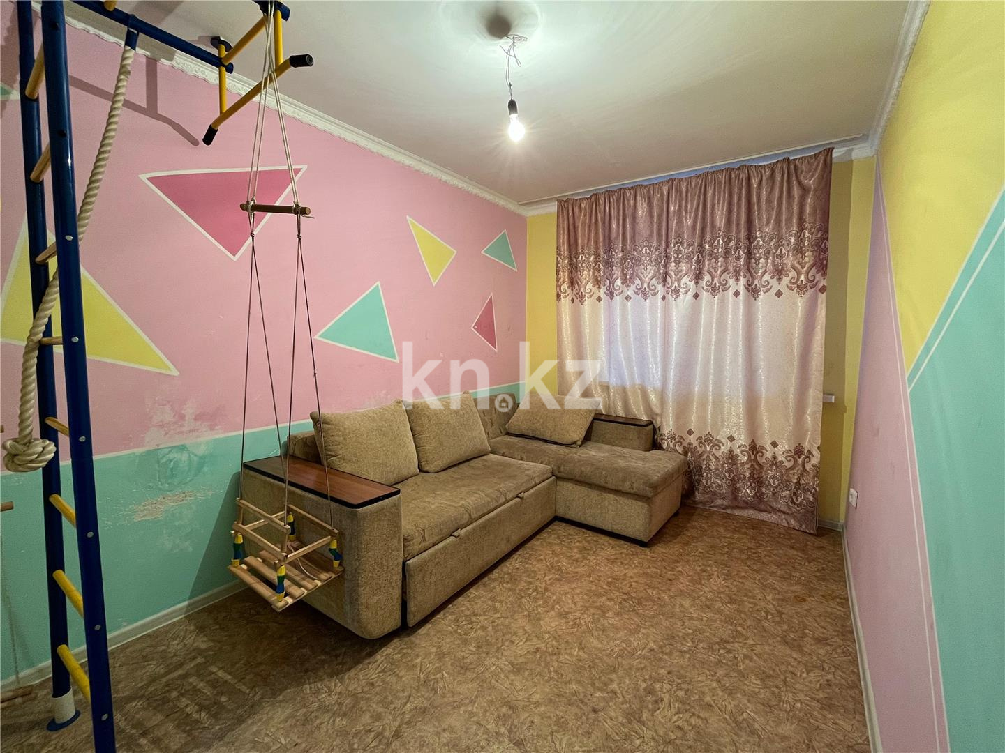 Продажа 4-комнатной квартиры, 75 м², мкр-н 14 - Продажа  четырехкомнатных квартир в Караганде фото 10 из 21