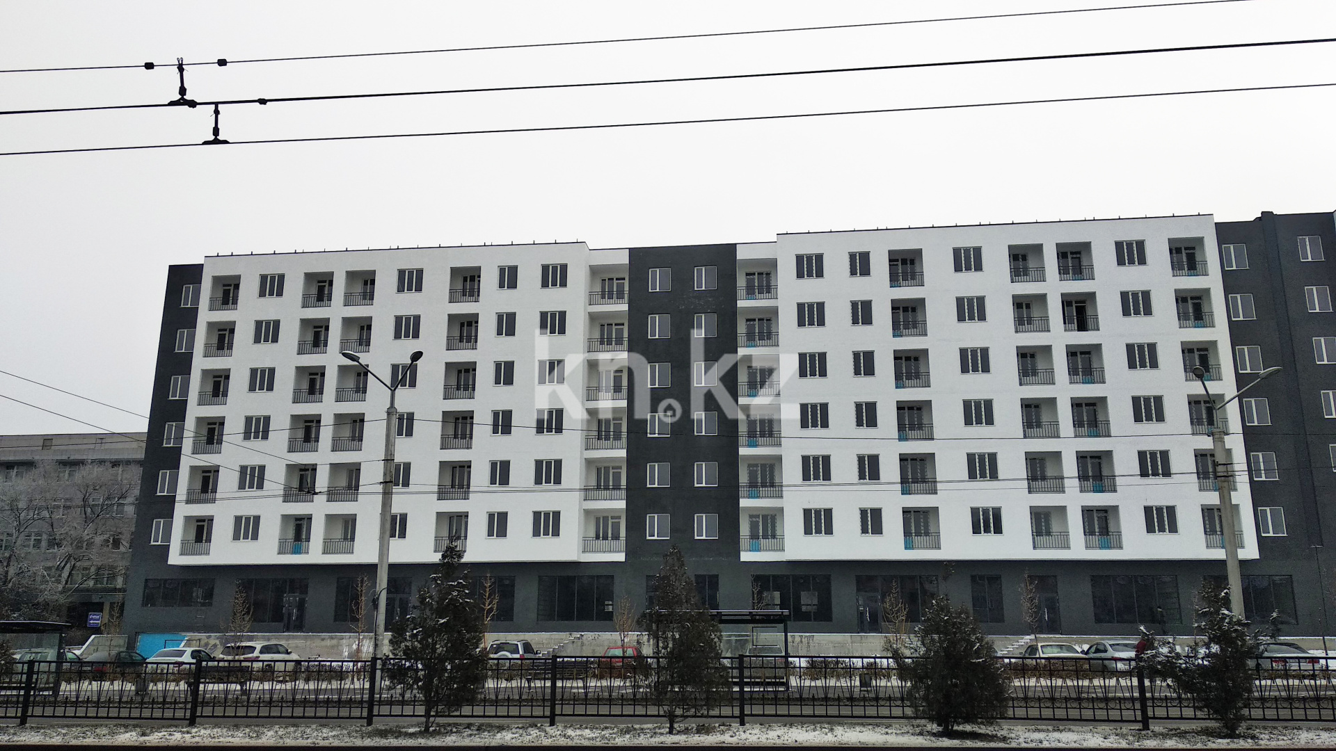 Продажа 2-комнатной квартиры, 80 м², мкр-н 8, дом  41/6 в Алматы - фото 12