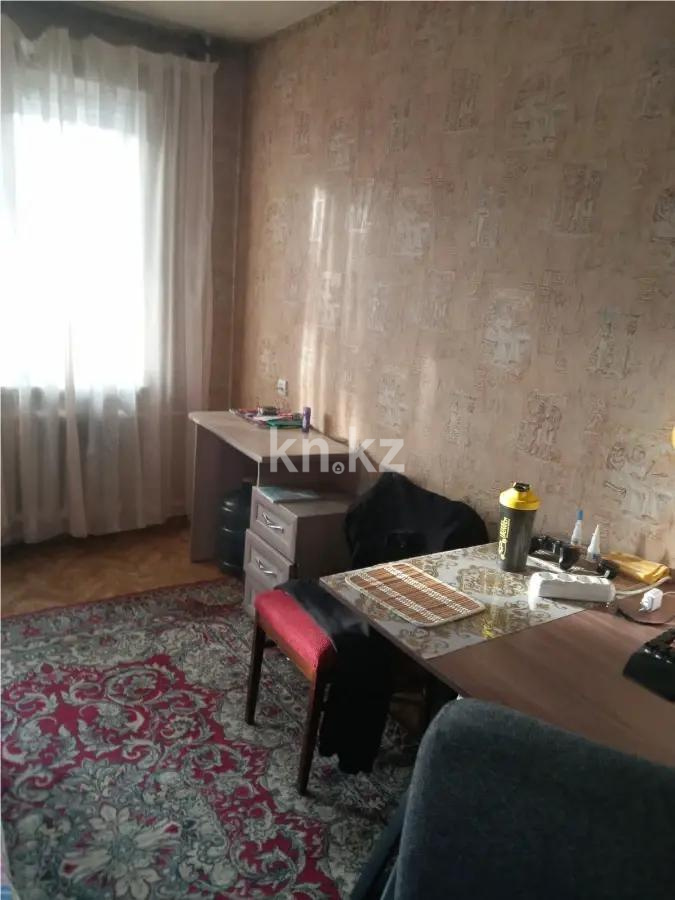 Продажа 2-комнатной квартиры, 47 м², 11а мкр., дом  18 в Караганде - фото 3