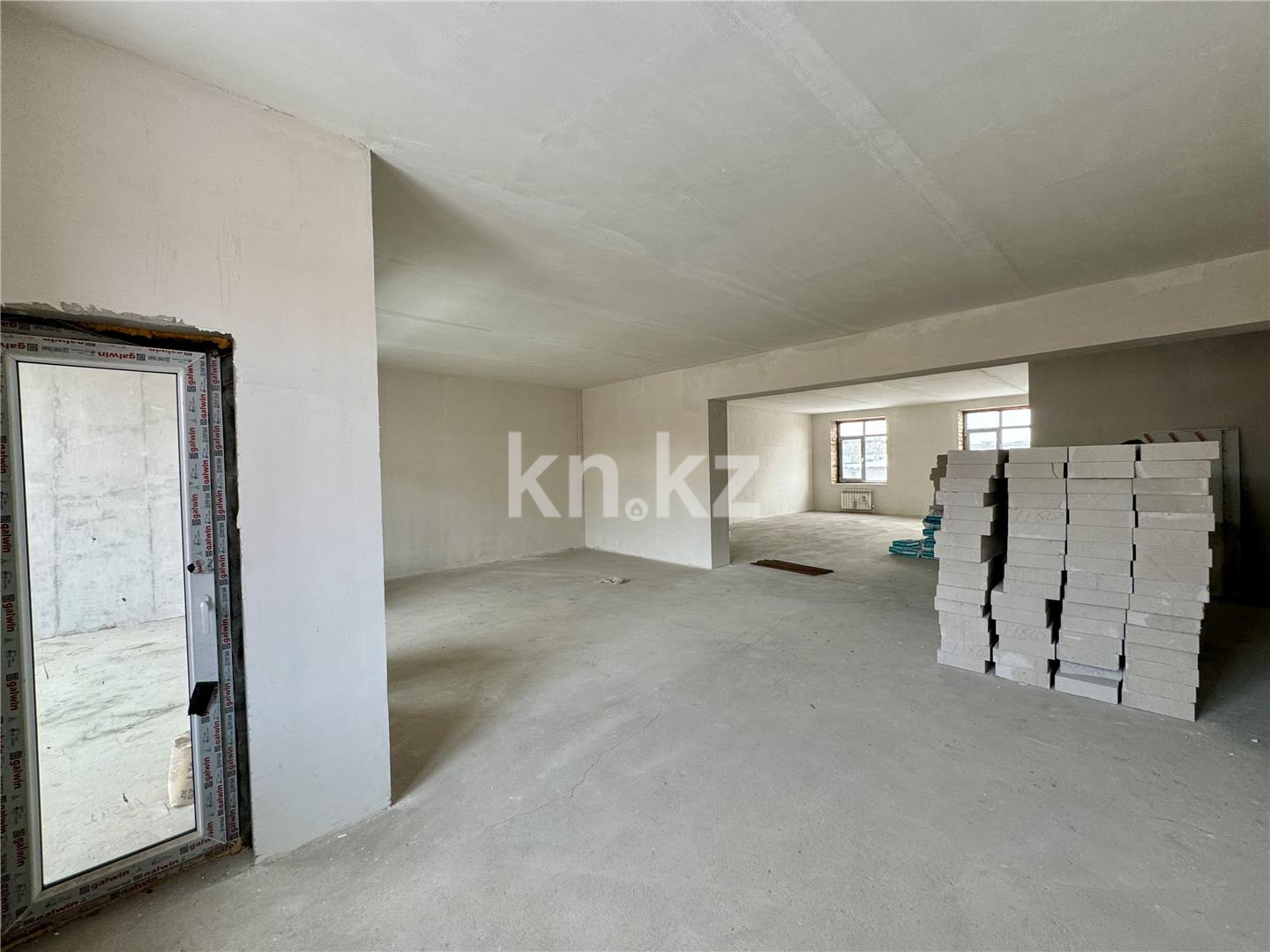 Продажа 3-комнатной квартиры, 117 м², ул. Гоголя - Продажа  трехкомнатных квартир в Караганде фото 12 из 13