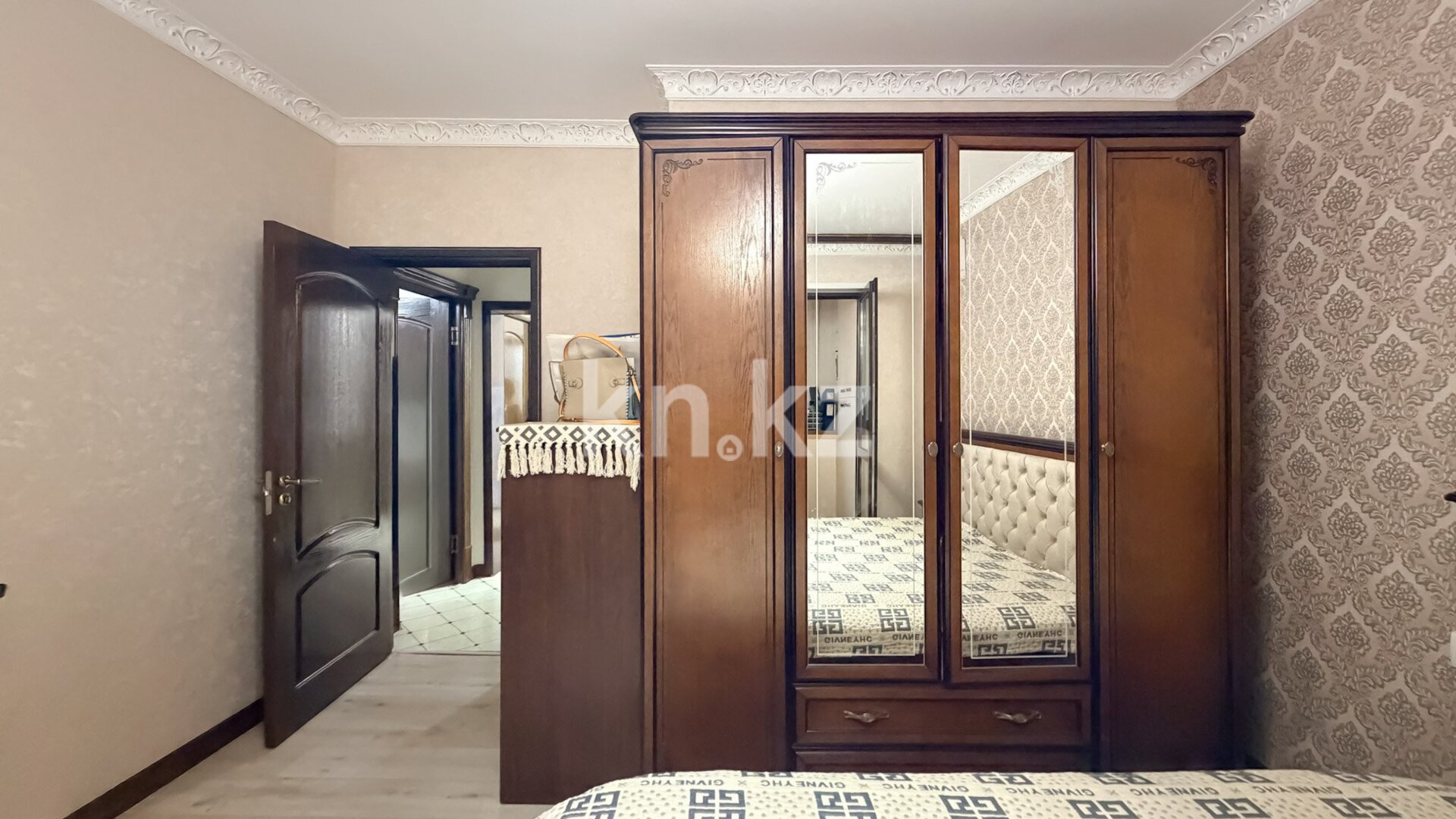 Продажа 3-комнатной квартиры, 92.8 м² в Алматы - фото 16