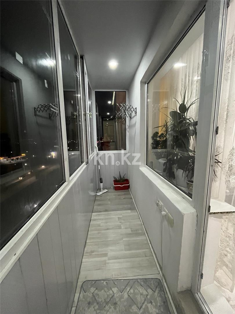 Продажа 2-комнатной квартиры, 54 м², мкр-н Голубые Пруды - Продажа  двухкомнатных квартир в Караганде фото 12 из 14