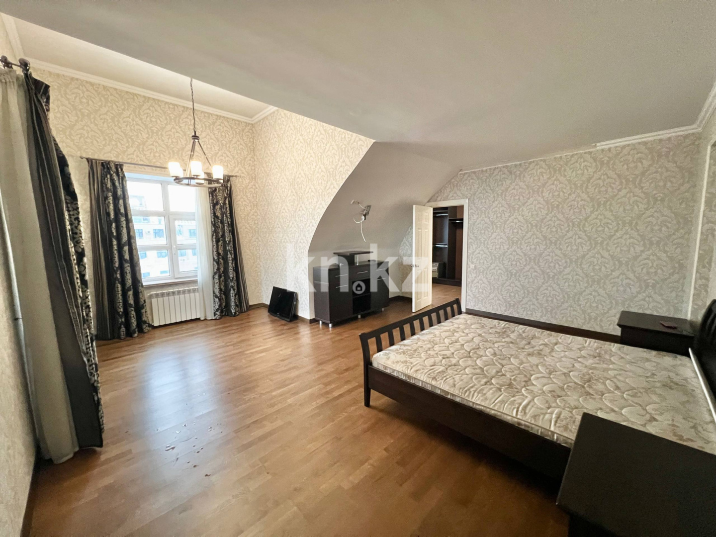 Продажа 4-комнатной квартиры, 223 м² в Астане - фото 13