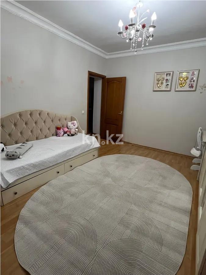 Продажа 4-комнатной квартиры, 140 м², пр. Абая, дом  5 - Продажа квартир в Астане фото 2 из 5
