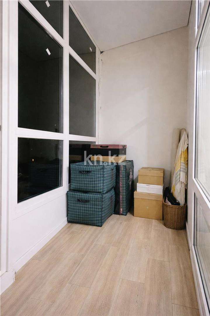 Продажа 3-комнатной квартиры, 80 м² - Продажа трехкомнатных квартир в Караганде - страница 2 фото 7 из 10