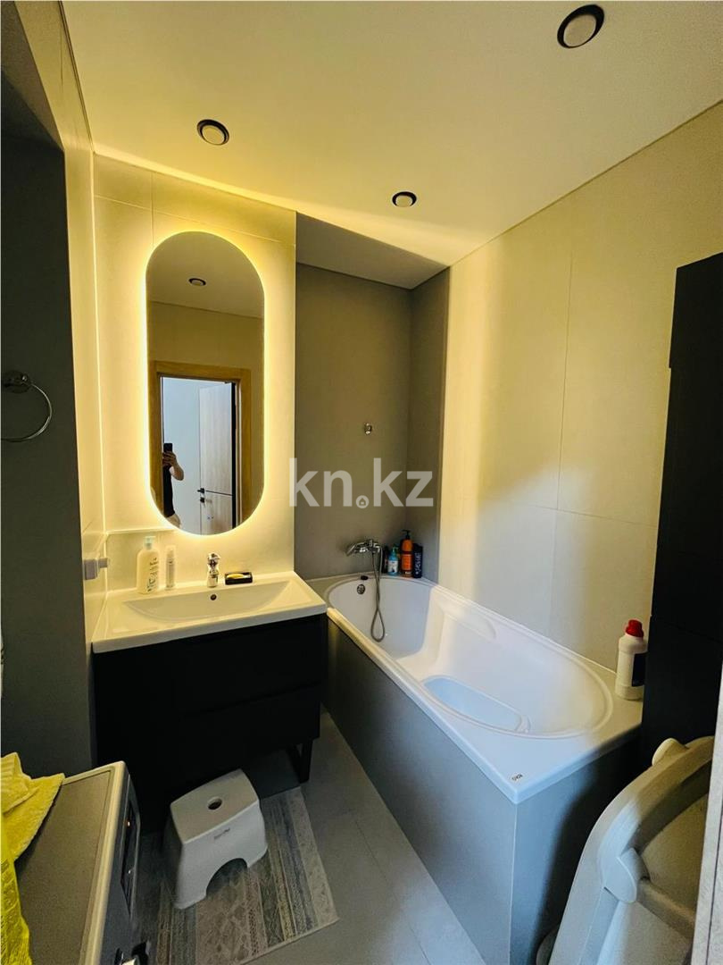 Продажа 2-комнатной квартиры, 73 м² в Караганде - фото 8