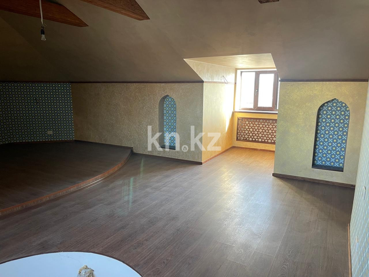 Продажа 7-комнатного дома, 474 м², ул. Комиссарова - Продажа домов и коттеджей в Караганде без посредников фото 27 из 40