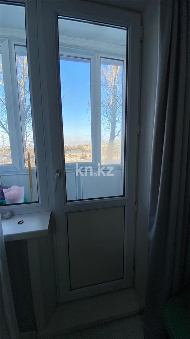 Продажа 3-комнатной квартиры, 61 м², мкр-н Восток-1 в Караганде - фото 15