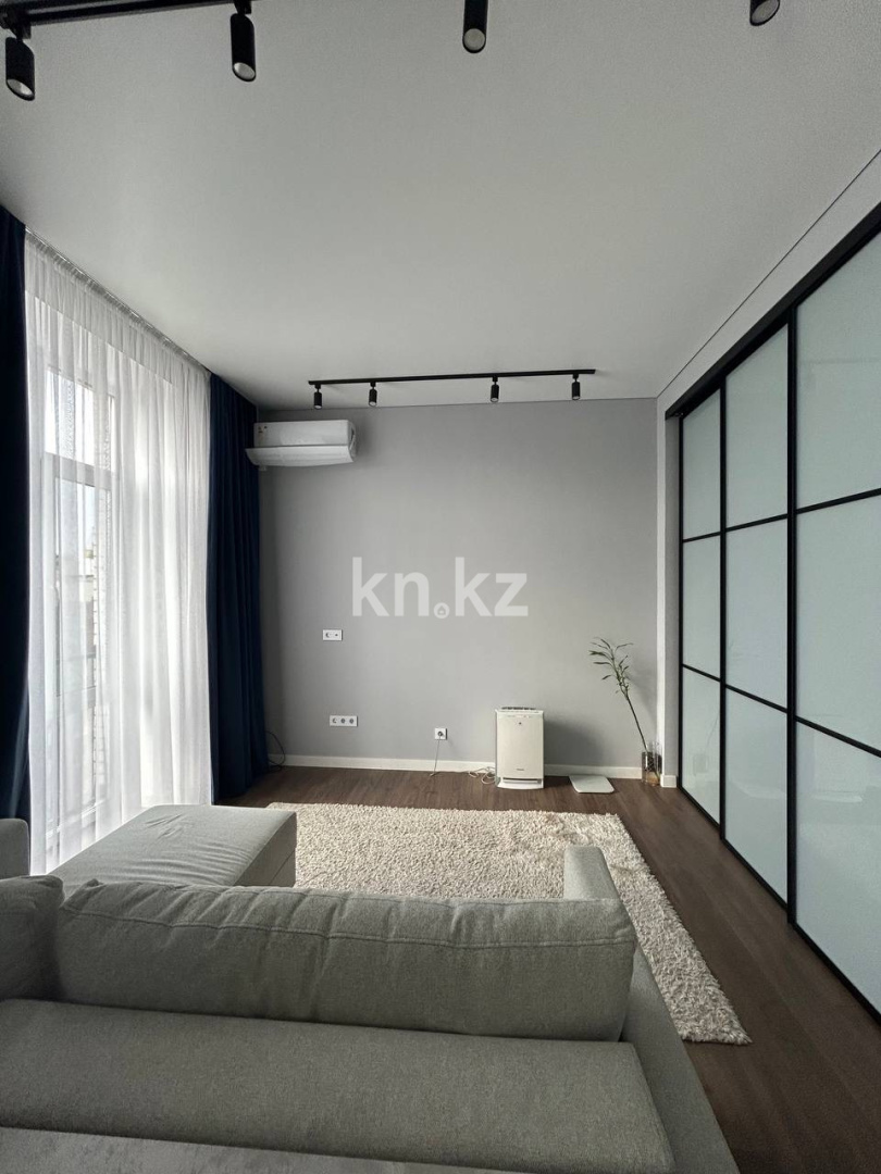 Продажа 2-комнатной квартиры, 44 м², ул. Ашимова, дом  21а в Караганде - фото 3