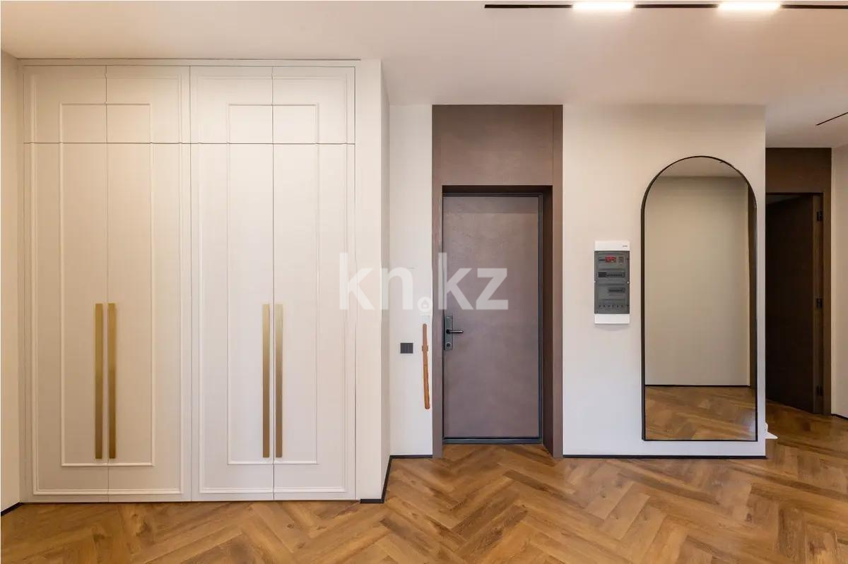 Продажа 4-комнатной квартиры, 135 м², ул. Акмешит, дом  1 - Продажа квартир в Астане без посредников фото 8 из 8