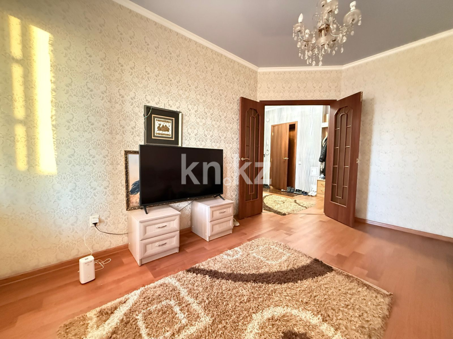Продажа 2-комнатной квартиры, 64.9 м², пр. Шахтеров в Караганде - фото 2