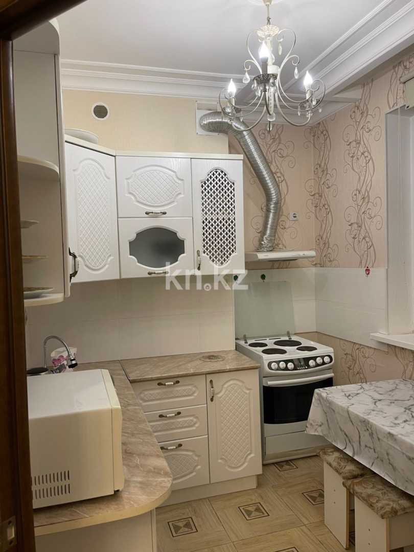 Аренда 1-комнатной квартиры, 41 м², ул. Туркестан, дом  10 - Аренда  однокомнатных квартир помесячно в Астане фото 1 из 9