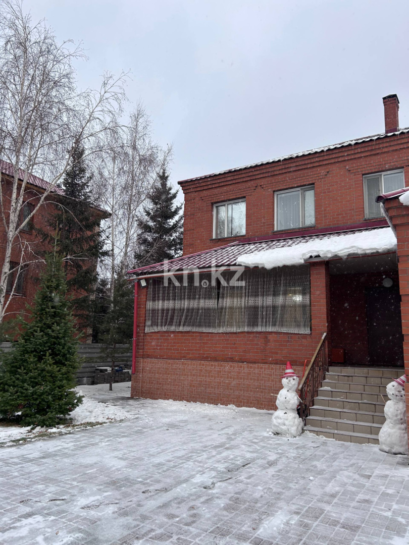 Аренда 8-комнатного дома, 392 м², ул. Акарыс - Аренда домов в Астане фото 28 из 37