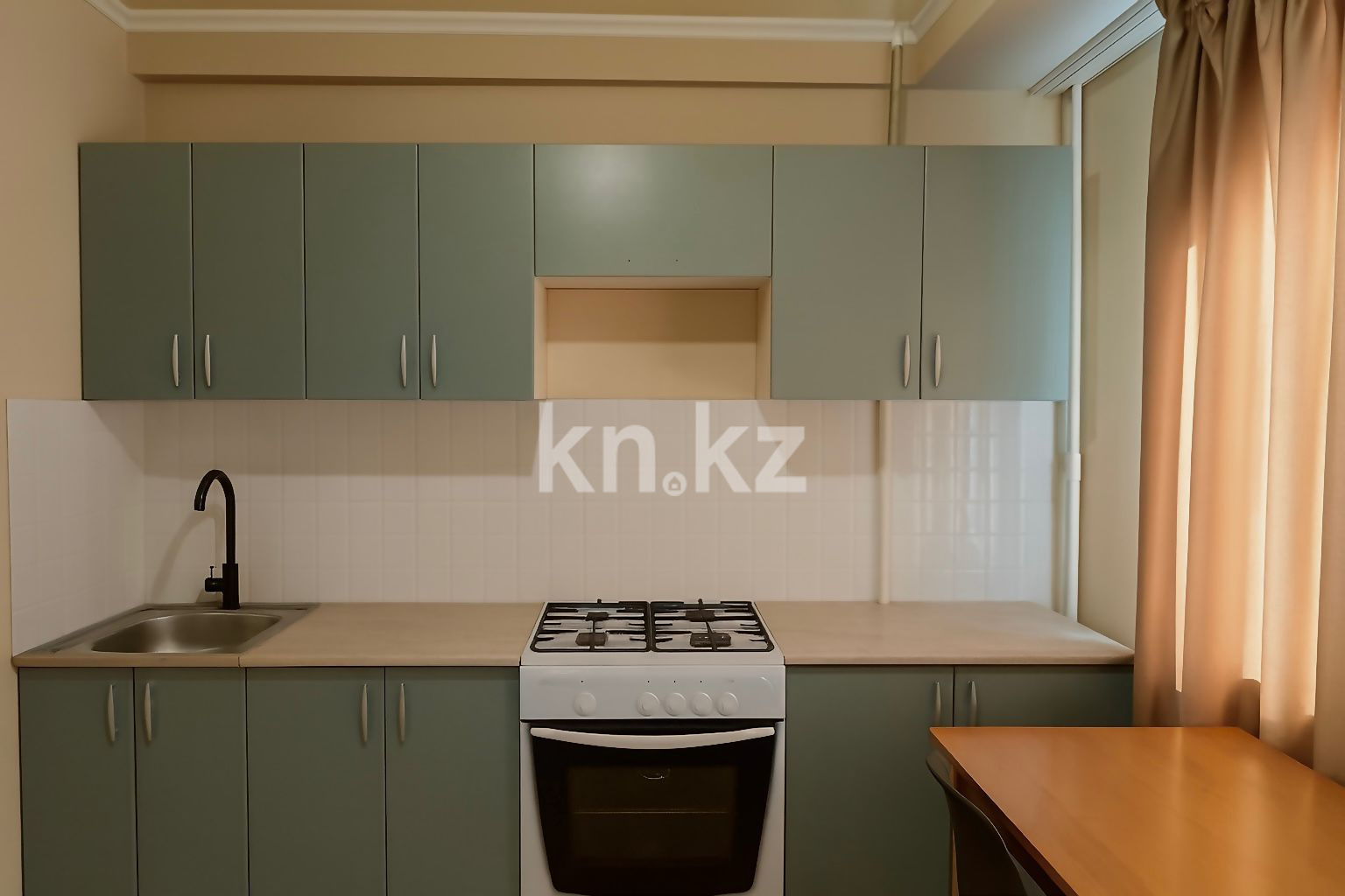 Аренда 1-комнатной квартиры, 35 м², мкр-н Жулдыз-2 - Аренда  однокомнатных квартир помесячно в Алматы фото 6 из 9