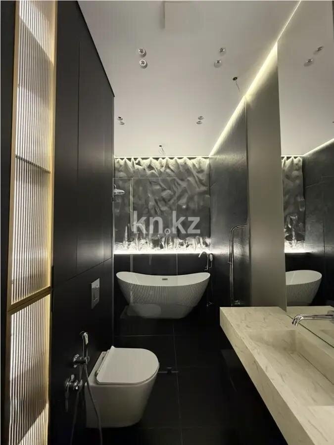 Продажа 4-комнатной квартиры, 143 м² в Астане - фото 7