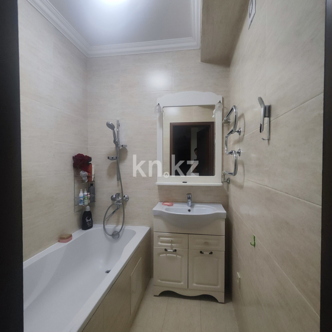 Продажа 3-комнатной квартиры, 85 м², мкр-н Аксай-1 в Алматы - фото 6