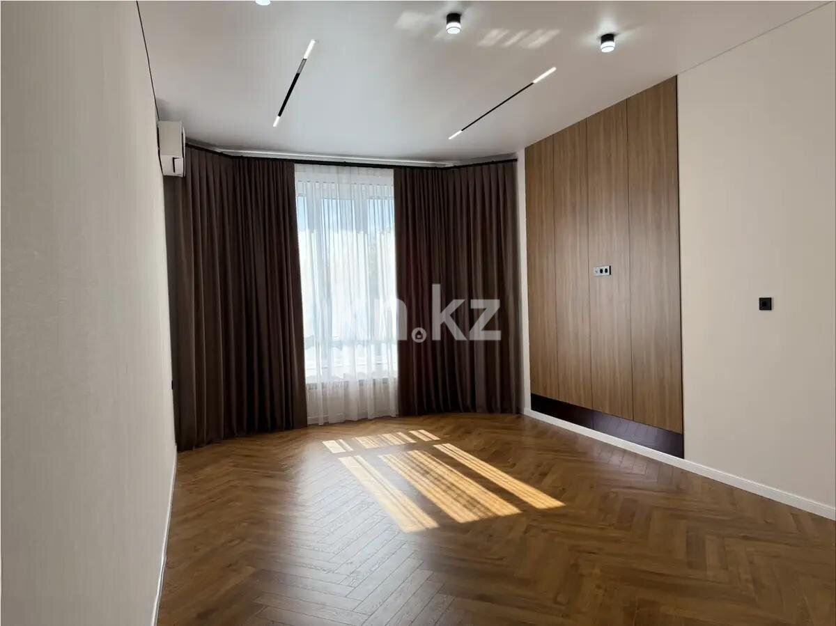 Продажа 2-комнатной квартиры, 60 м² в Караганде