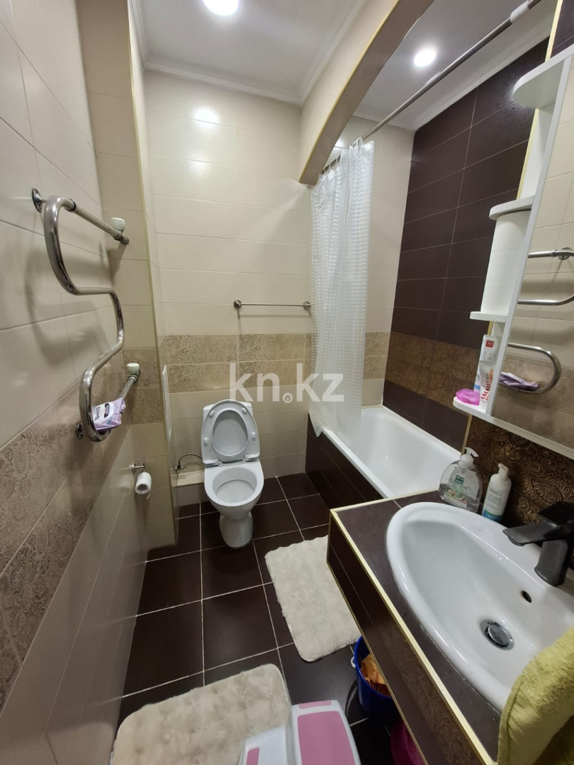 Продажа 1-комнатной квартиры, 42 м² в Алматы - фото 14
